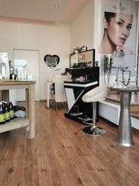 Kosmetikstudio Meine Zeit von Susanne Blair