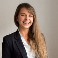 Dolmetscherin Hannah Wesemeyer