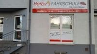Herbys Fahrschule