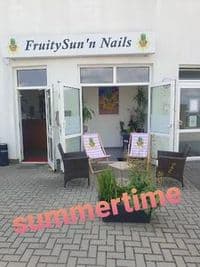 FruitySun 'n Nails