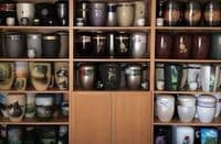 Bestattungsinstitut János Helt