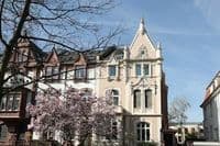 Praxis Abadi / Heilpraktiker Frankfurt / Heilpraktikerin Azam Abadi