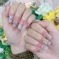 Cami Nail - Beauty