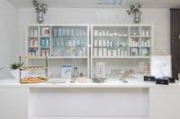 Seide Kosmetik und Fusspflege