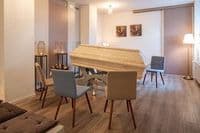 Die Bestattung ANANKE