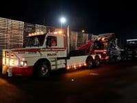 Denis Major, Abschlepp-Bergungsdienst für LKW/Busse, Kranarbeiten, Spezialtransporte