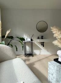 Hanesyan Beauty Concept