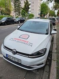 Fahrschule in den Quadraten