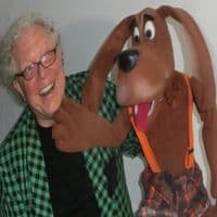 DER BAUCHBABBELER