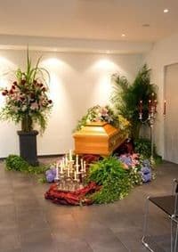 Bestatter Otto Kuhlmann | Bestattungswesen in Hamburg seit 1911