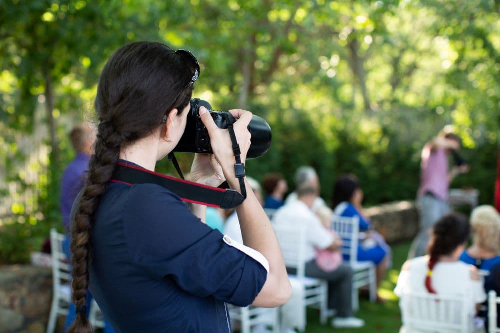 Wir helfen dir, erfahrene Eventfotografen zu finden - Listando