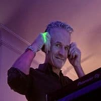 DJ FARMR