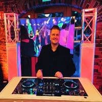Two-Music.de | Hochzeits DJ | Event DJ