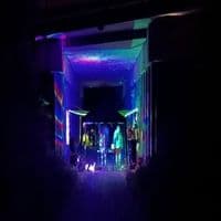 NEON