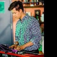 Professioneller Pianist