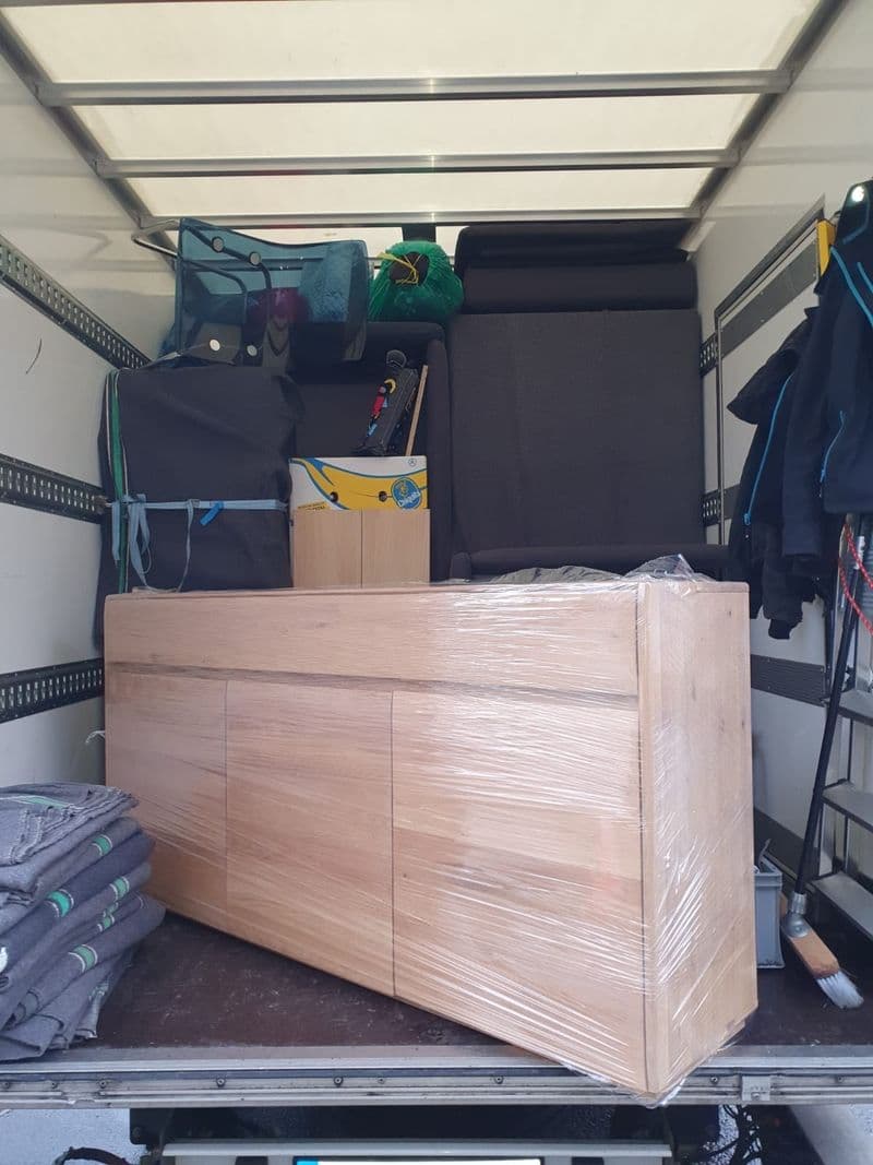 user-upload/business/work-media/2rrdu43p608aw1re9w2dd_zwei_brueder - hs umzüge & transporte.jpeg