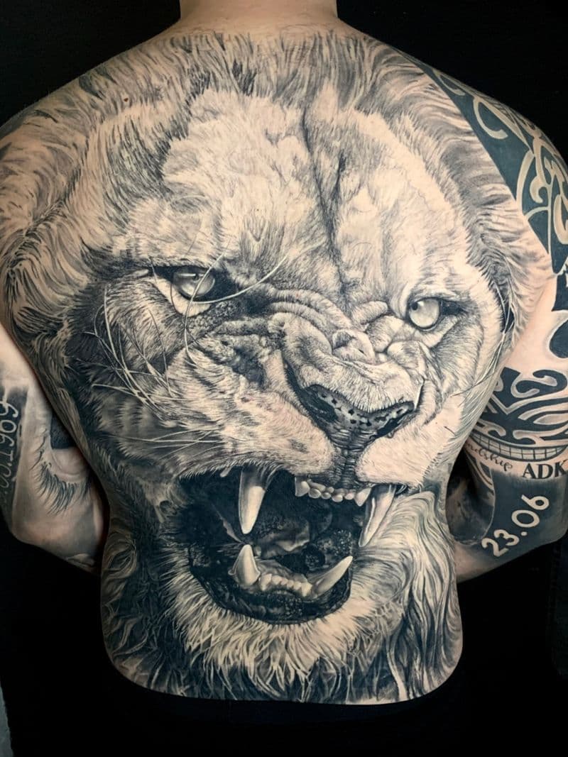 user-upload/business/work-media/9a6i1890tzjdl0n2660w_livin_art by wesley paixao .jpeg