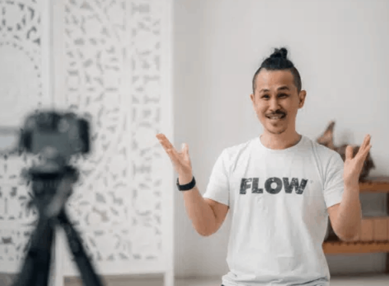 user-upload/business/work-media/cfxbdpi27jkqx0aray8l_tint_yoga premium online yoga.png