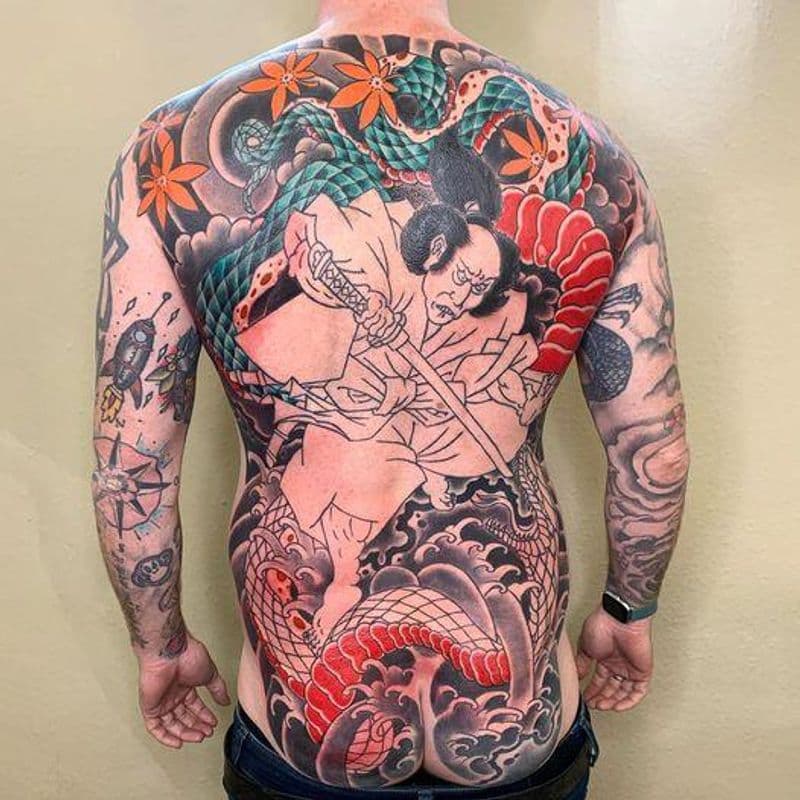 user-upload/business/work-media/d9uvgypdxh2hdgkinauds_ewig_und drei tage taetowierungen.jpeg