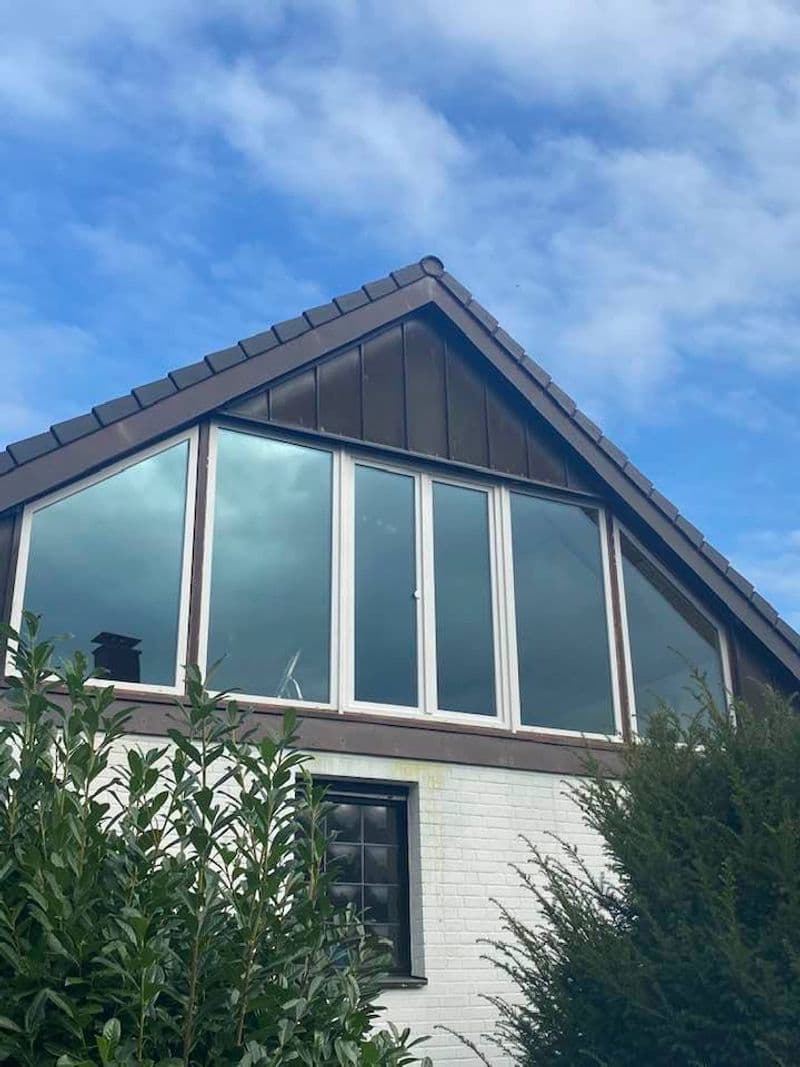 user-upload/business/work-media/fg8taogcgccb5c59hznr2_iglos_elemente fenster i haustueren i raffstoren - isabella mendler .jpeg