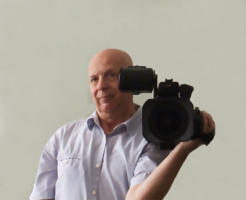 user-upload/business/work-media/nug4yzj00dpapeoh4t0ud_v-digital.de_duesseldorf jens gottschalk.jpeg