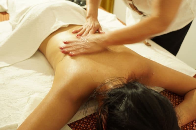 user-upload/business/work-media/r0no2dwbtdzth6pzlla6n_thong-bai-thai-massage-&-spa-schulung-.jpeg